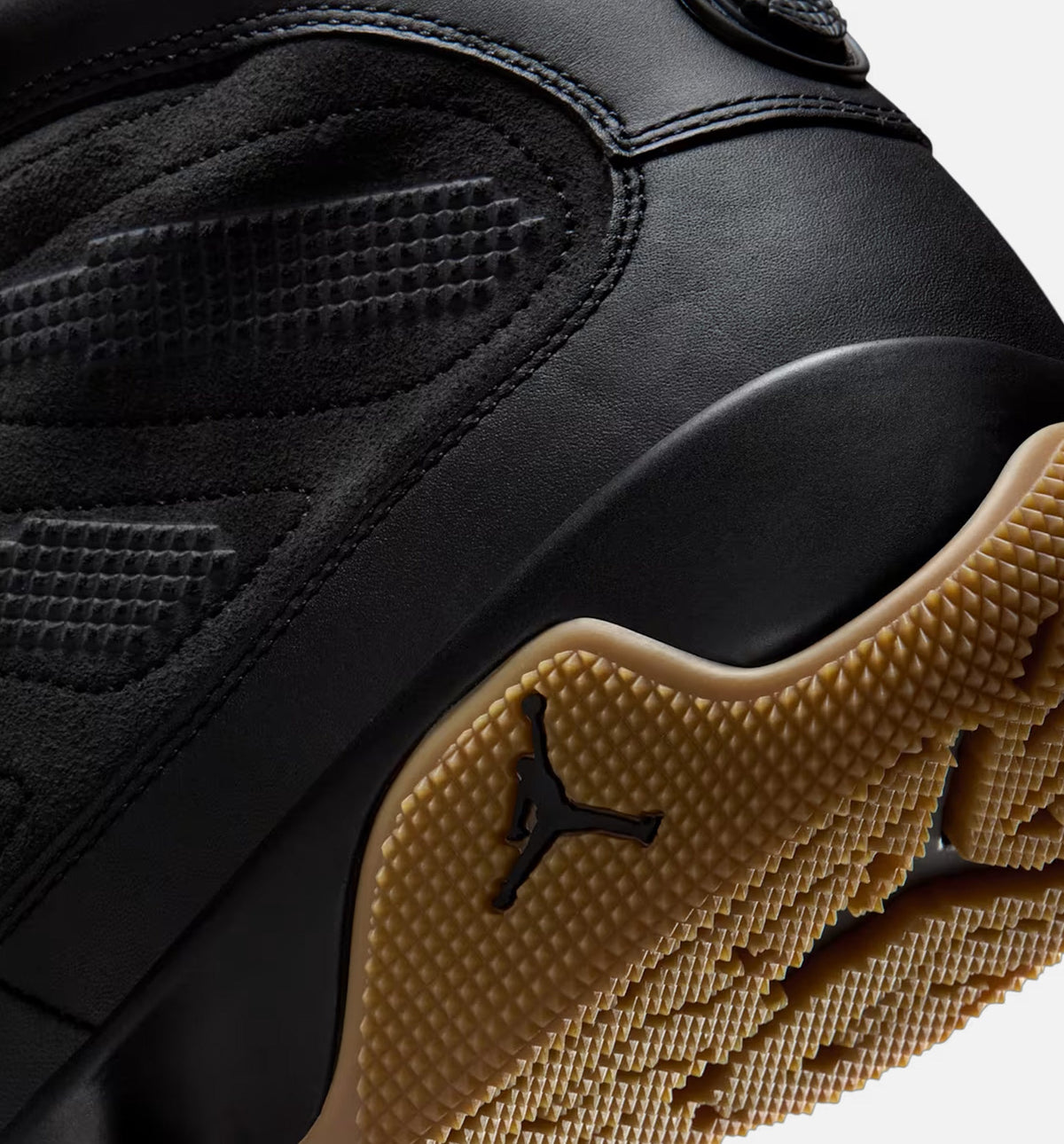 Air Jordan 9 Retro Men's Lifestyle Boots - Black & Gum Light Brown