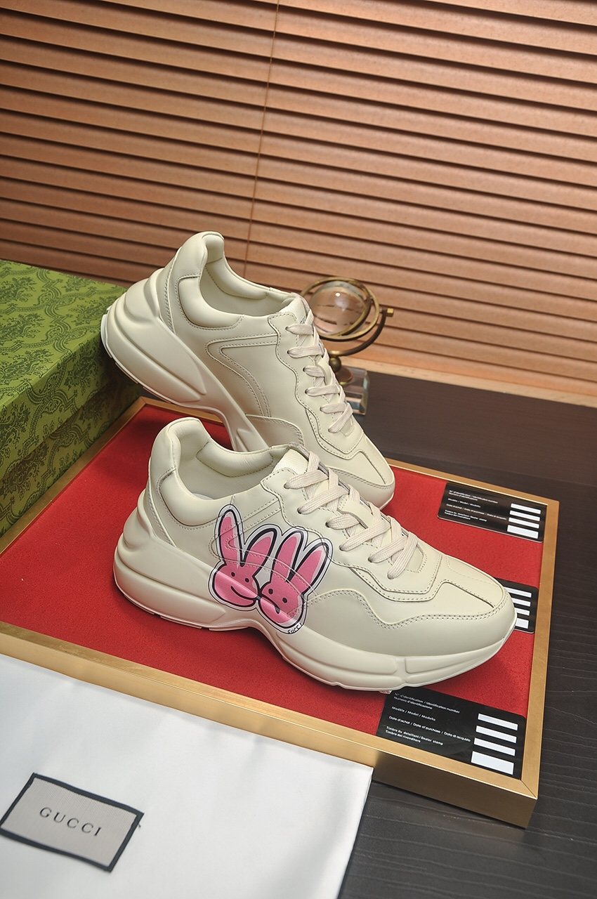 Gucci Ivory Pink Bunny Graphic Chunky Sneakers
